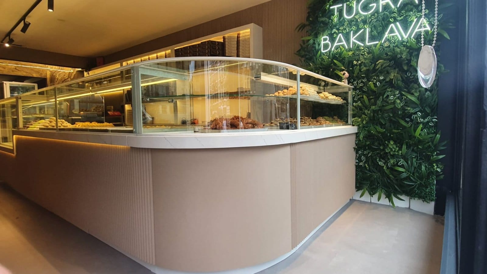 Tugra Baklava